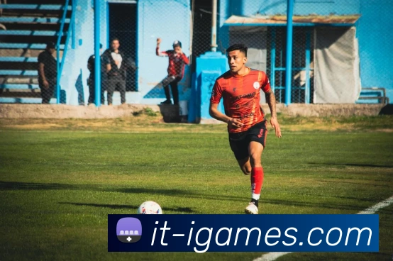 足球传奇中场的辉煌岁月与不朽传承解析